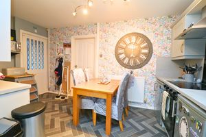 Photo 7- click for photo gallery